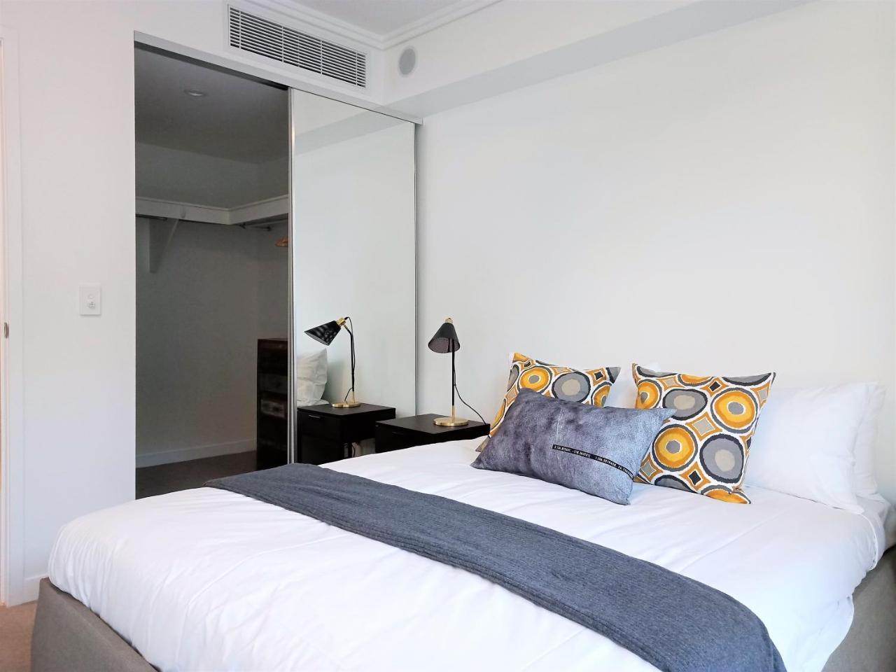 Doubleone3 * Brisbane